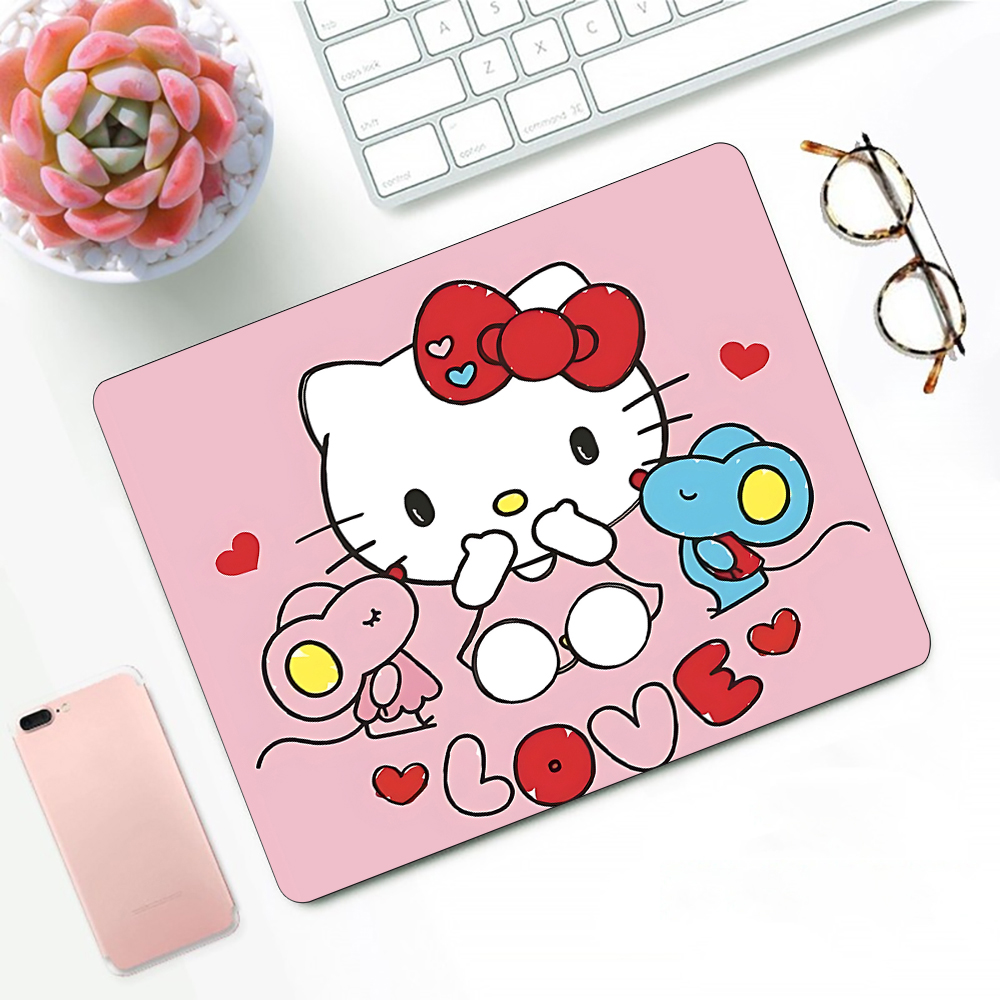 Pc Gaming Lounge - Sevimli pembe anime Hello Kitty oyun